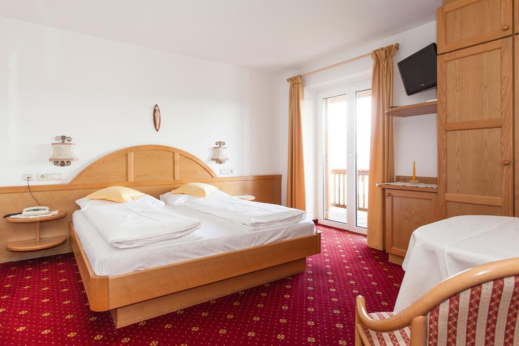 Hotel Lichtenstern Soprabolzano Eksteriør bilde